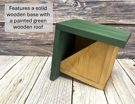 Classic Robin Nest Box with Green Roof FSC